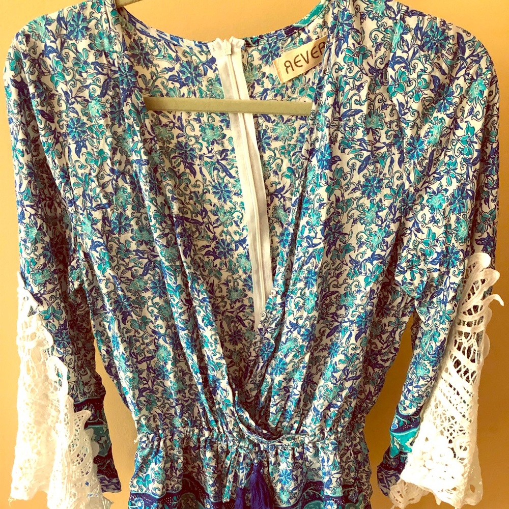Reverse romper